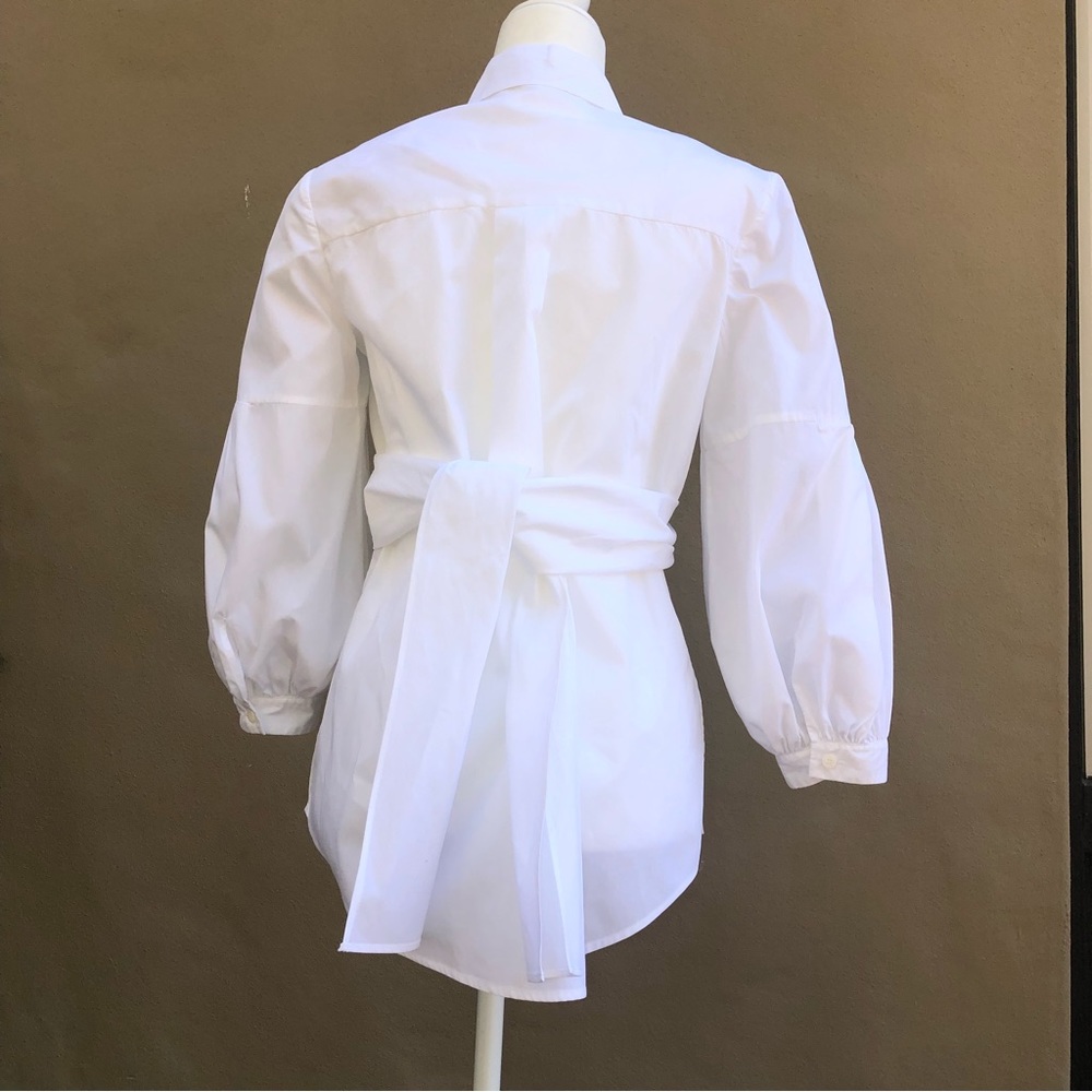 🔥STUNNING DVF white blouse size 8 price firm! - Picture 5 of 12